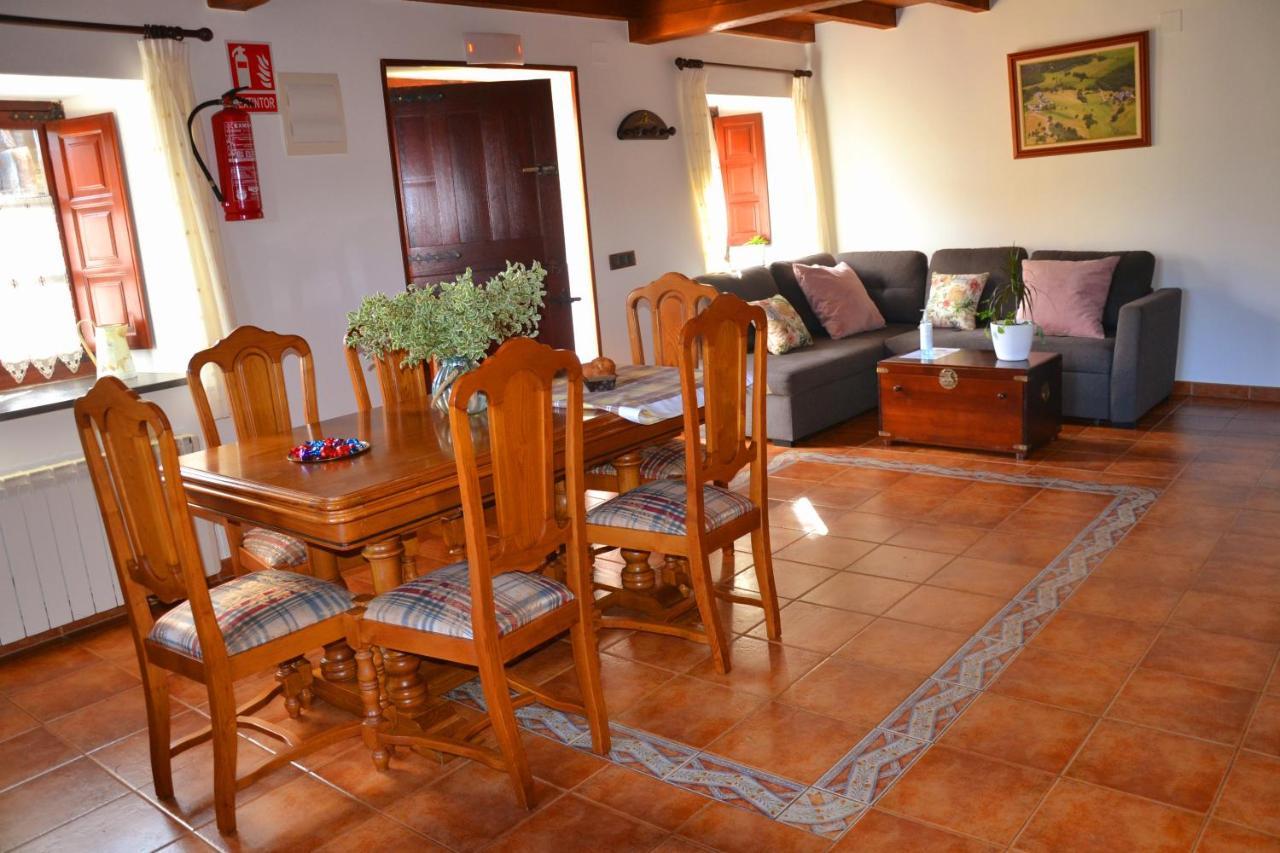 Apartamentos Rurales Ron Luaran gambar