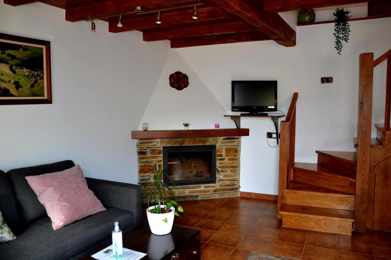 Apartamentos Rurales Ron Luaran gambar