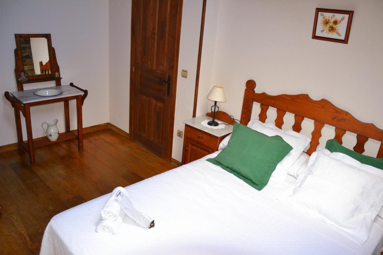 Apartamentos Rurales Ron Luaran gambar